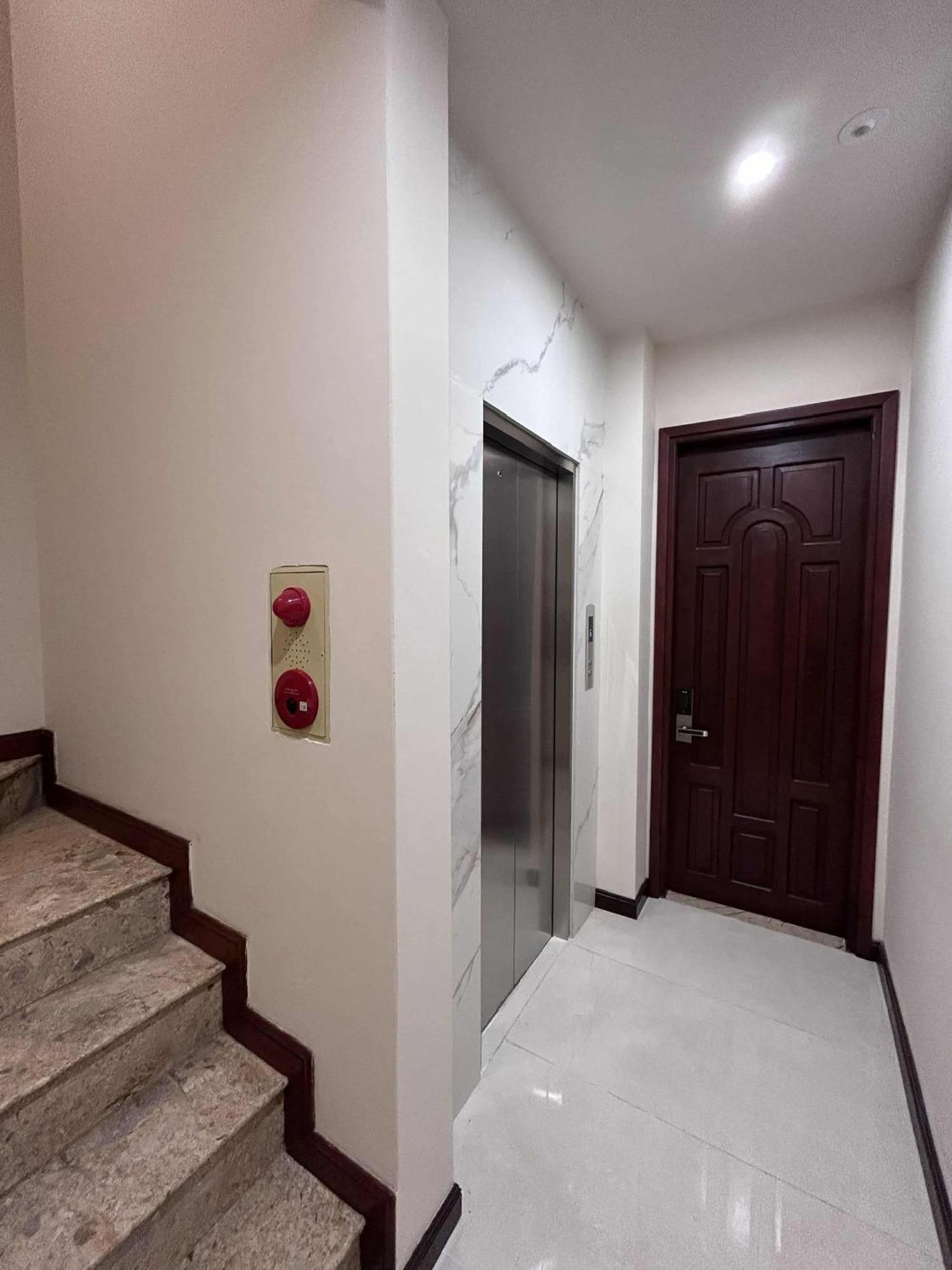 Cozy Oasis - Gan Ho Hoan Kiem Hotel Hanoi Bagian luar foto